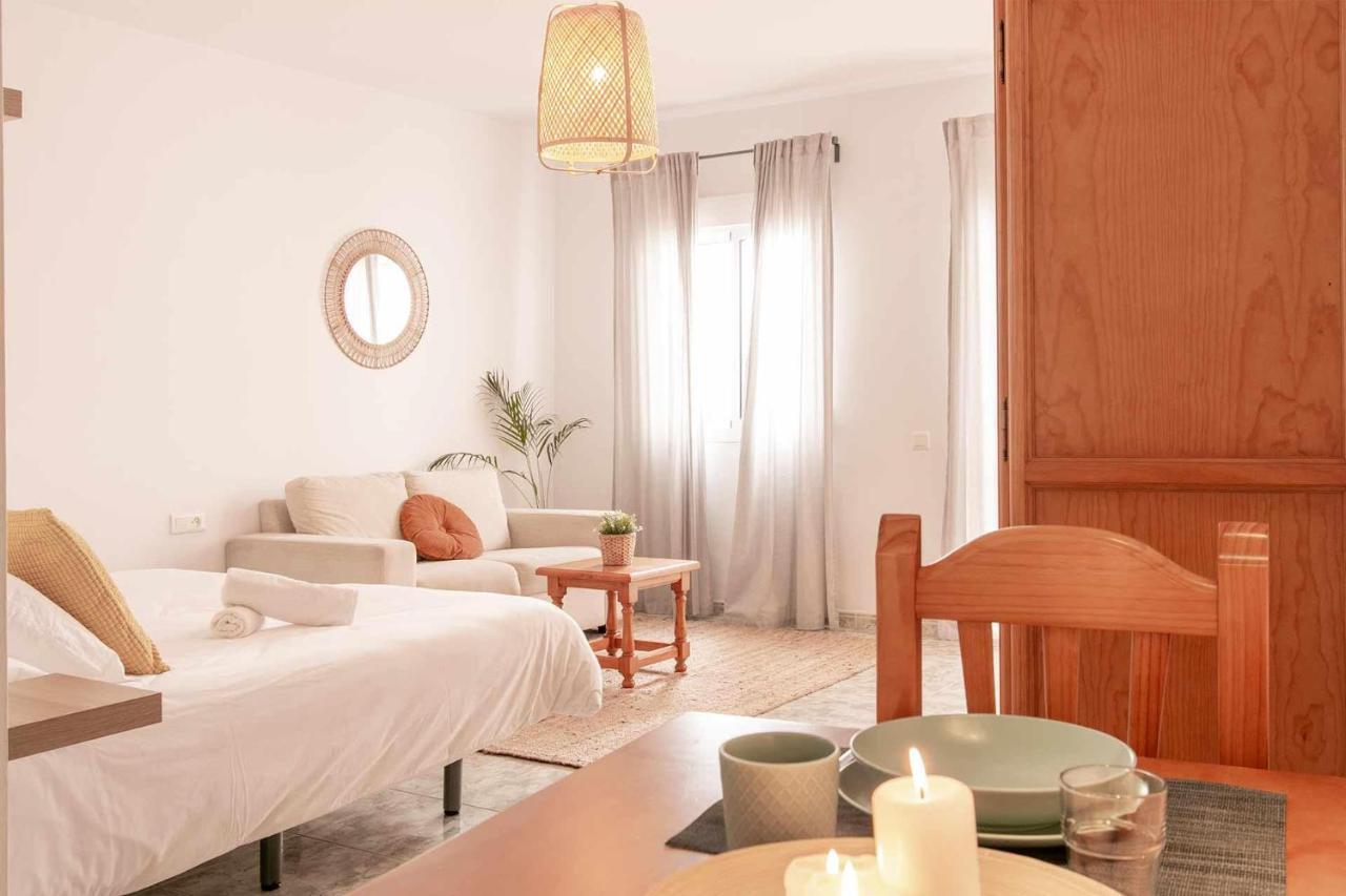 Apartamentos Alan Nerja Extérieur photo